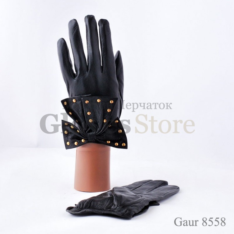 Gaur 8558